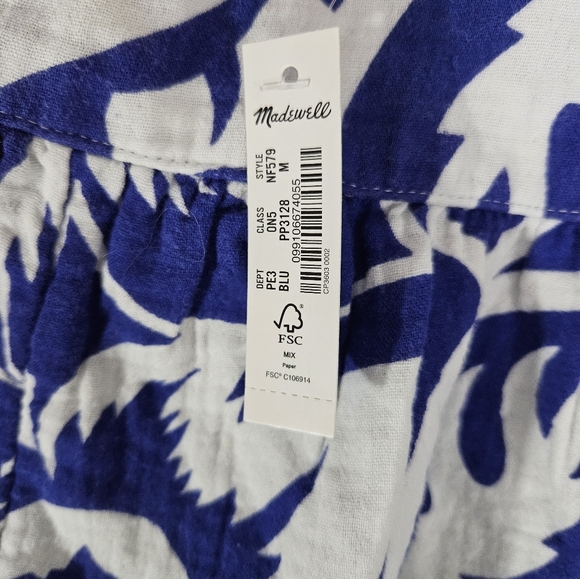 Madewell Lightestspun Tie-Back Cover-Up Romper in Tropicale Floral Graphic Tropi - Picture 8 of 10